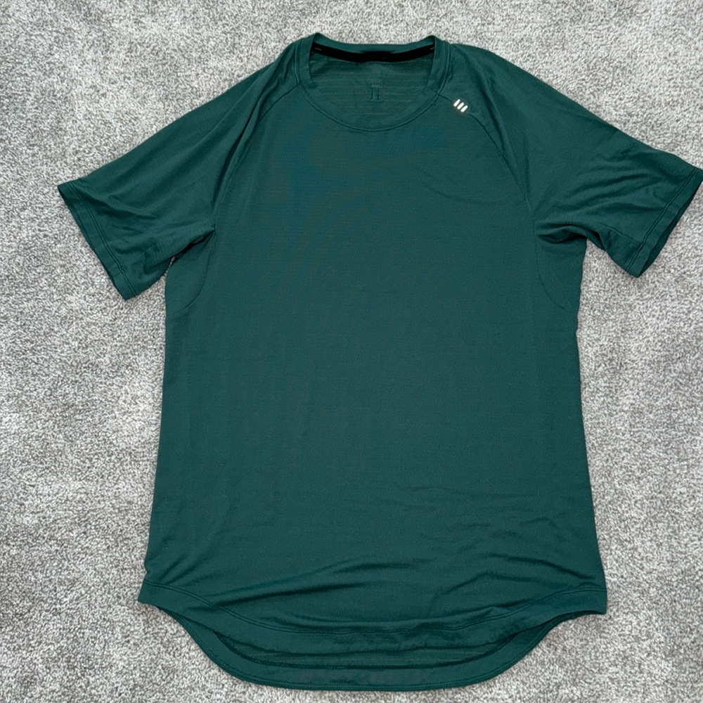 Lululemon License to Train Short Sleeve Shirt